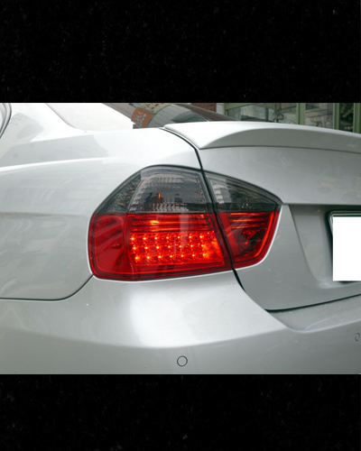 ĐÈN HẬU LED BMW E90